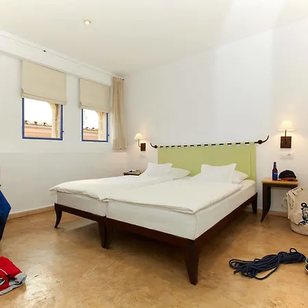 فندق Palau Sa Font 4*